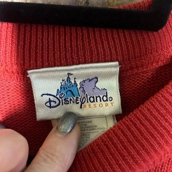 Disneyland Resort Mens Womens Oversized Embroidered Cozy Sweater - Picture 2 of 6